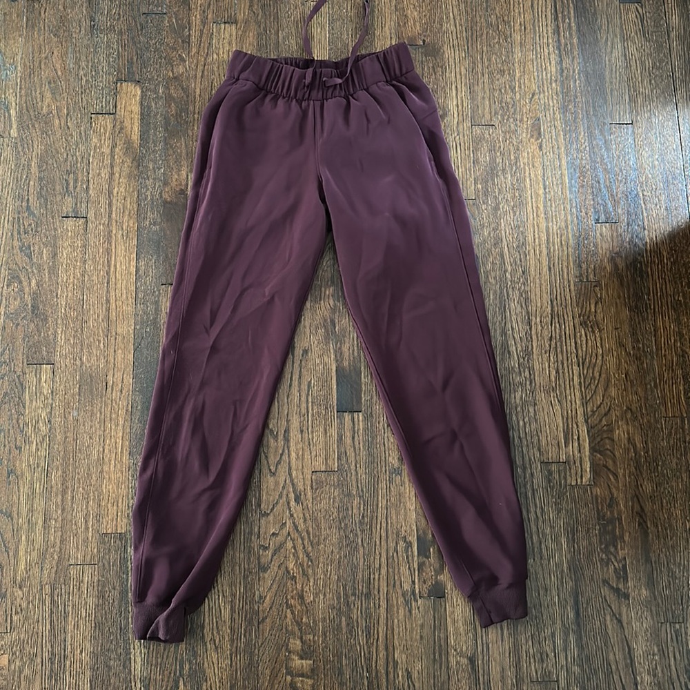 Lululemon high rise jogger